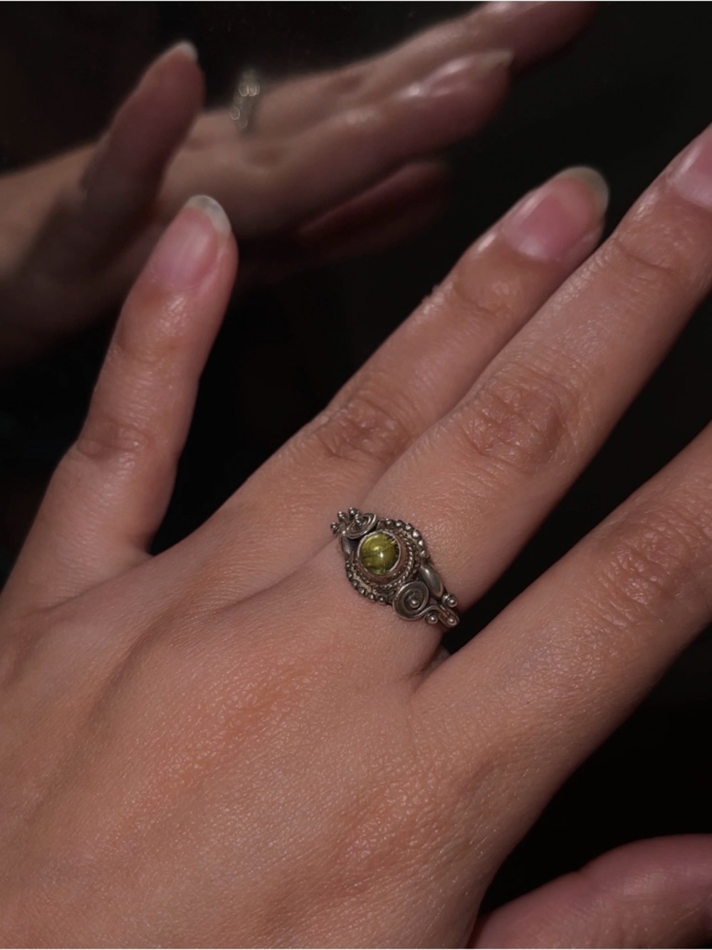 Sterling Silver Native Green Gem (maybe Peridot) Ring Size 6.25